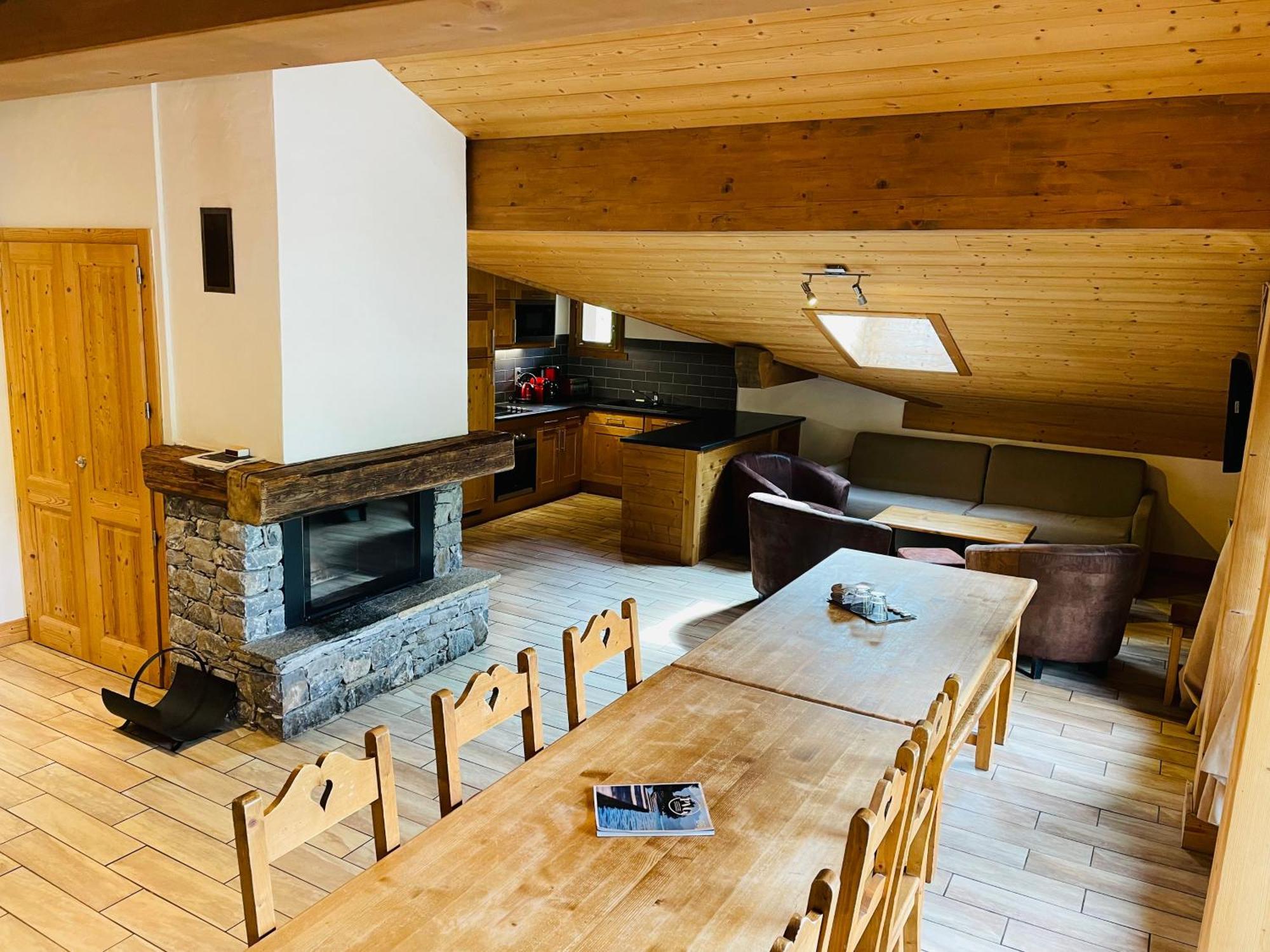 Residence - Les Grandes Alpes La Clusaz Rum bild